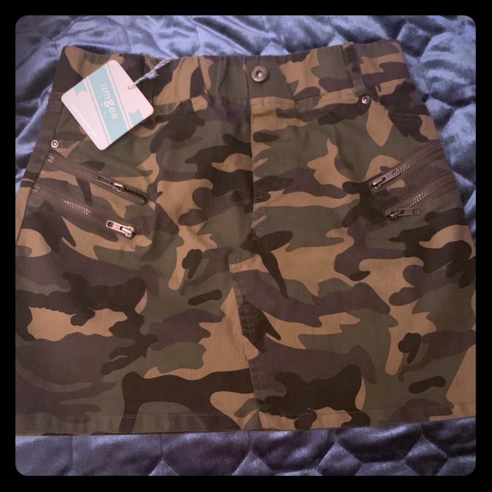 Camo skirt